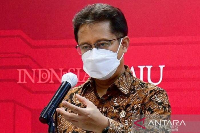 Vaksin COVID-19 menipis di Indonesia.