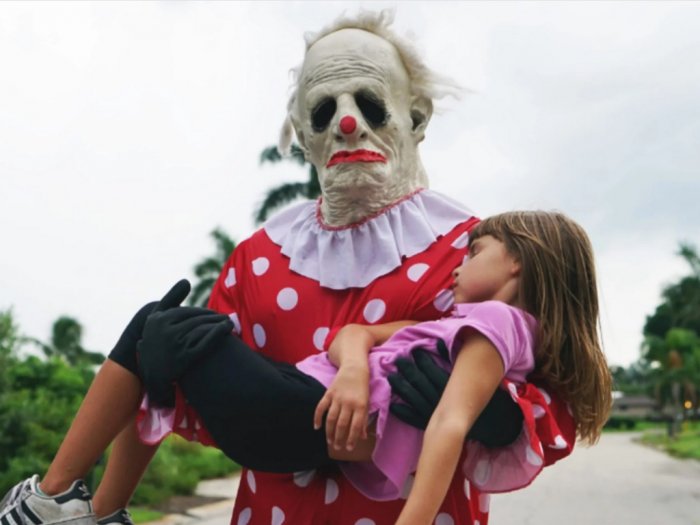 Film Wrinkles The Clown, Kehidupan Pennywise di Dunia Nyata Kwikku