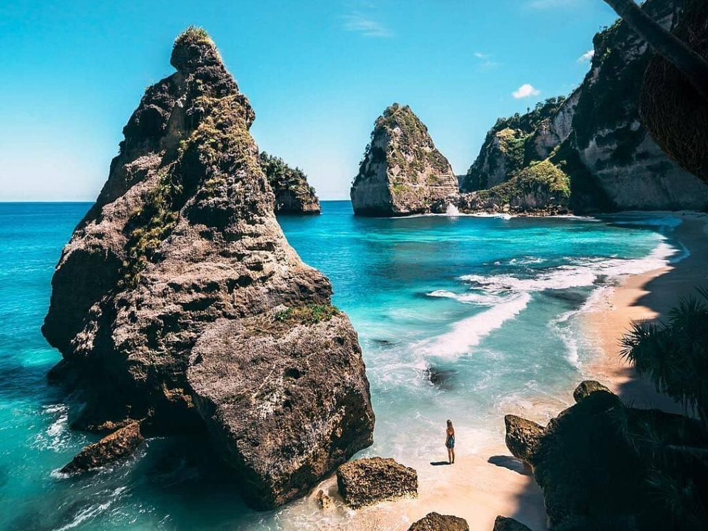 Mulai 9 Juli Bali Siapkan Tahap Pertama Normal Baru