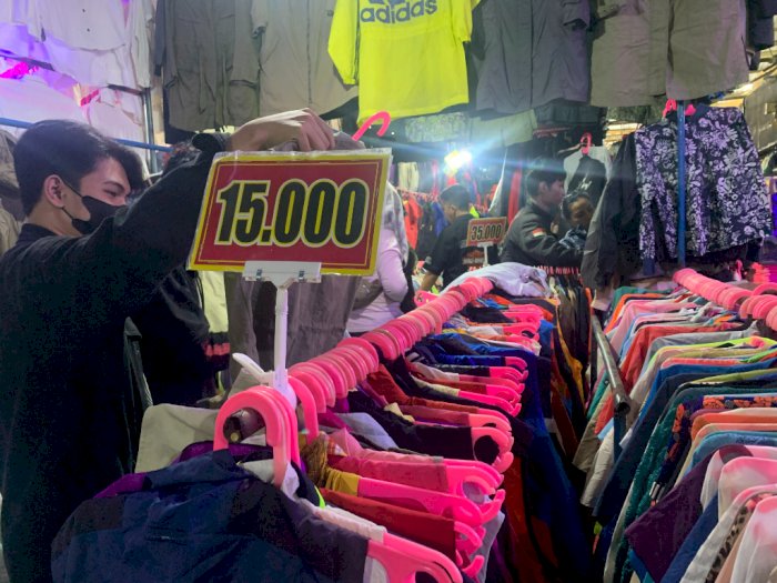 Pasar Cimol, Rekomendasi Tempat Thrifting di Bandung yang Harganya
