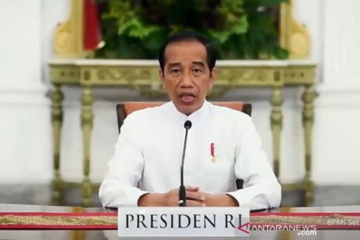 Epidemiolog UI Blak-blakan ke Presiden Jokowi Tekan Lagi Pak