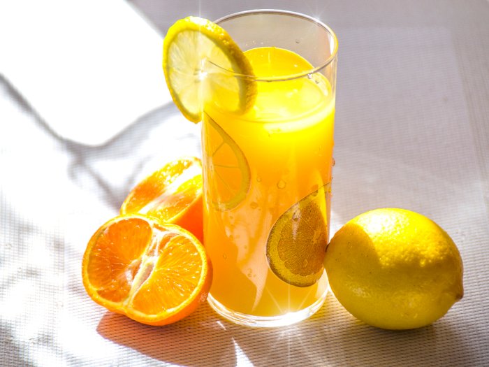 Air Lemon Hangat Dipercaya Menurunkan Berat Badan Mitos atau Fakta