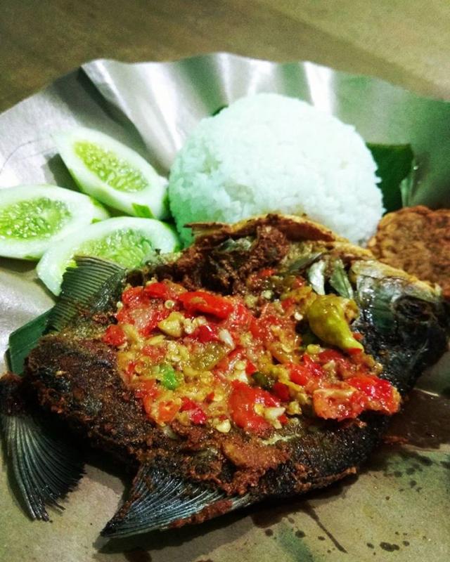 JAKARTA Ayam Penyet Pandan Ayu Kwikku, JAKARTA Ayam Penyet Pandan Ayu