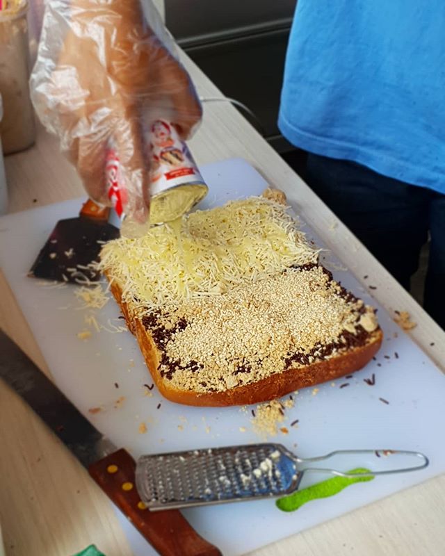Roti Dolan Kwikku, Roti Dolan