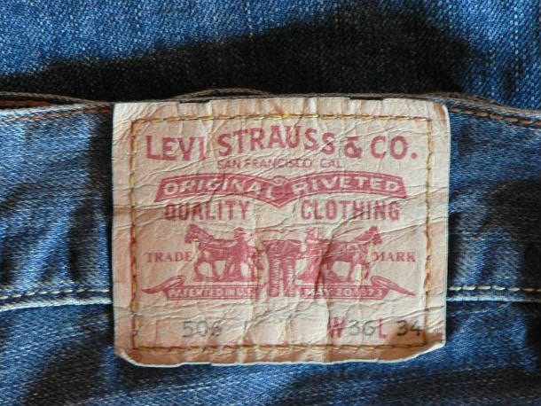 Levis Rp juta Kwikku, Levis Rp juta