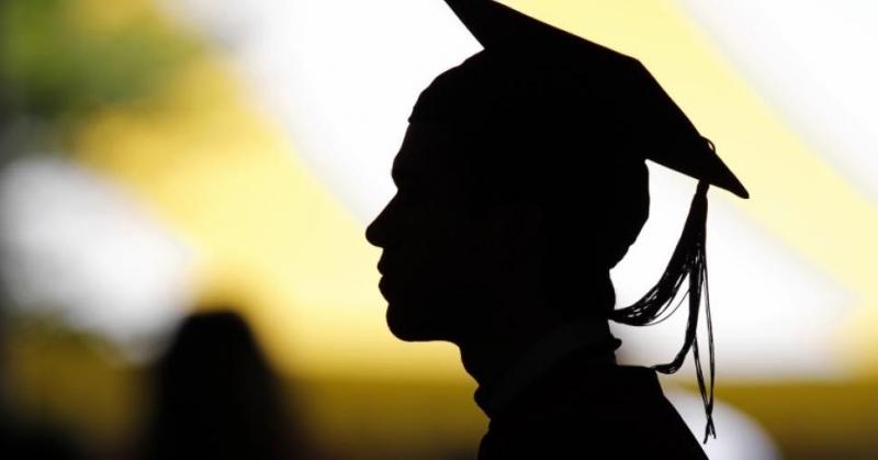 Tidak harus bergelar sarjana Kwikku, Tidak harus bergelar sarjana