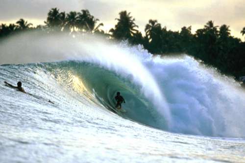 Pantai Lagundri dan Pantai Sorake Kwikku, Pantai Lagundri dan Pantai Sorake