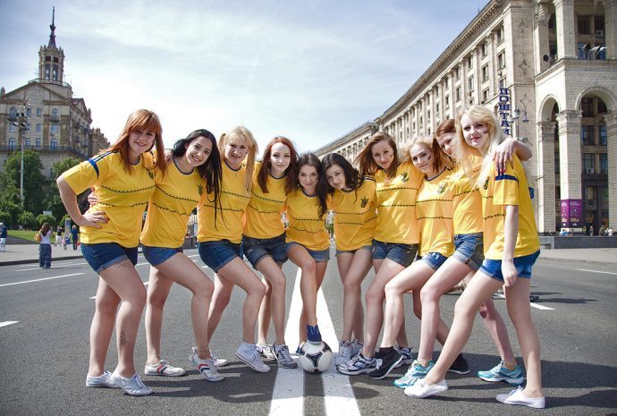 Ukraina Kwikku, Ukraina