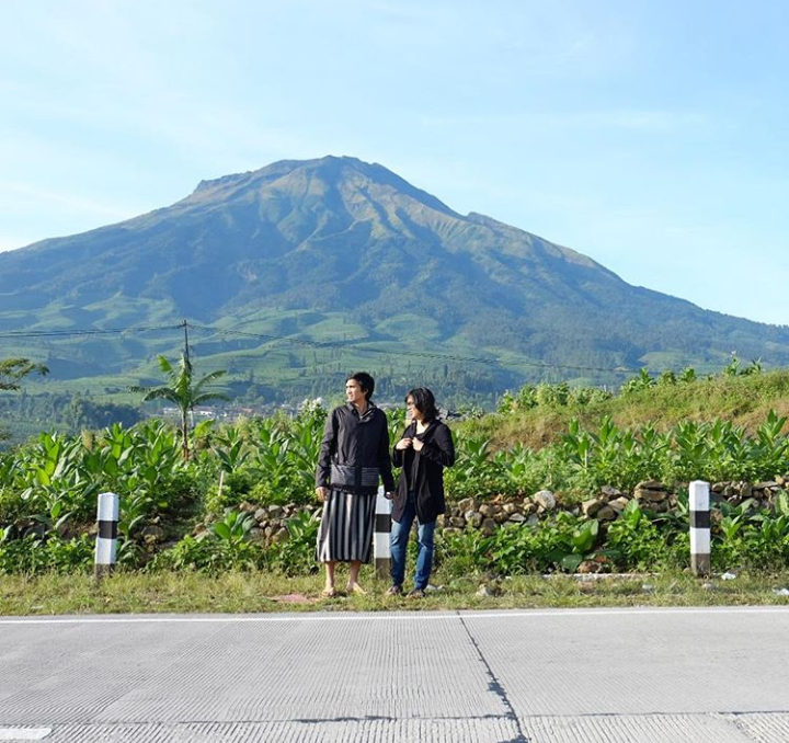 Dalam puncak karirnya beberapa tahun yang lalu Duta memberanikan diri menikahi sang pujaan hati Kwikku, Dalam puncak karirnya beberapa tahun yang lalu Duta memberanikan diri menikahi sang pujaan hati
