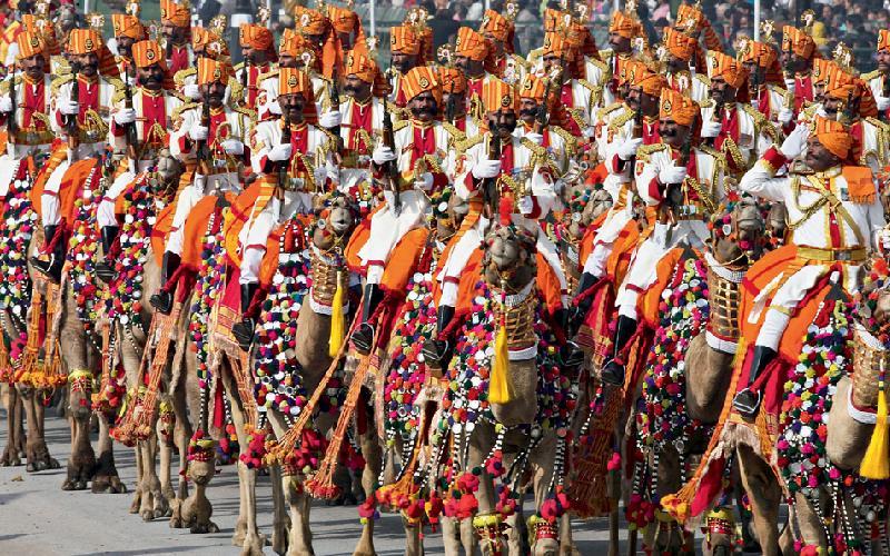 Kwikku, Selanjutnya ada seragam miliki tentara India yang rame banget dengan berbagai ornamen tambahan yang dipakai mereka