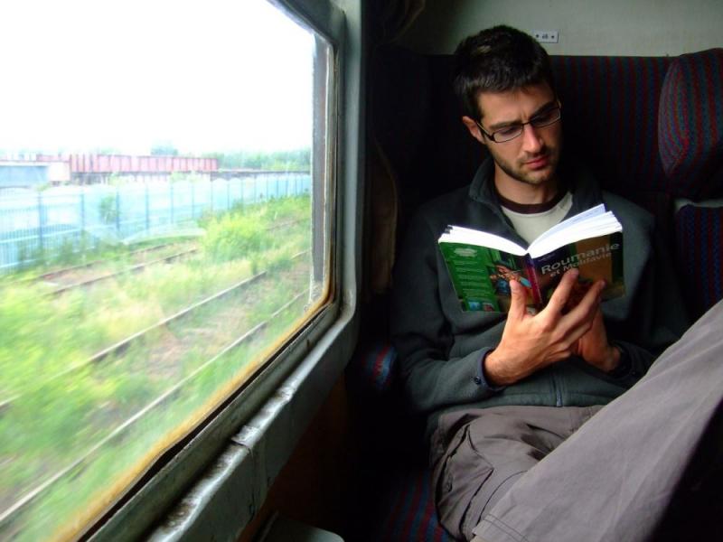 Membaca Buku Kwikku, Membaca Buku