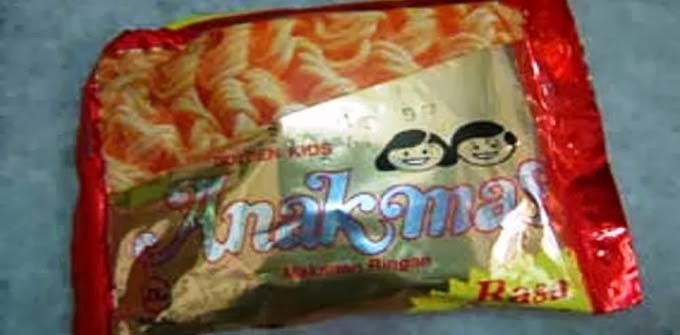 Anak Mas kalau pengen yang ukurannya agak besar dan berbumbu ya Anak Mas pilihannya Dulu kalau ada uang saku lebih belinya ini Kwikku, Anak Mas kalau pengen yang ukurannya agak besar dan berbumbu ya Anak Mas pilihannya Dulu kalau ada uang saku lebih belinya ini
