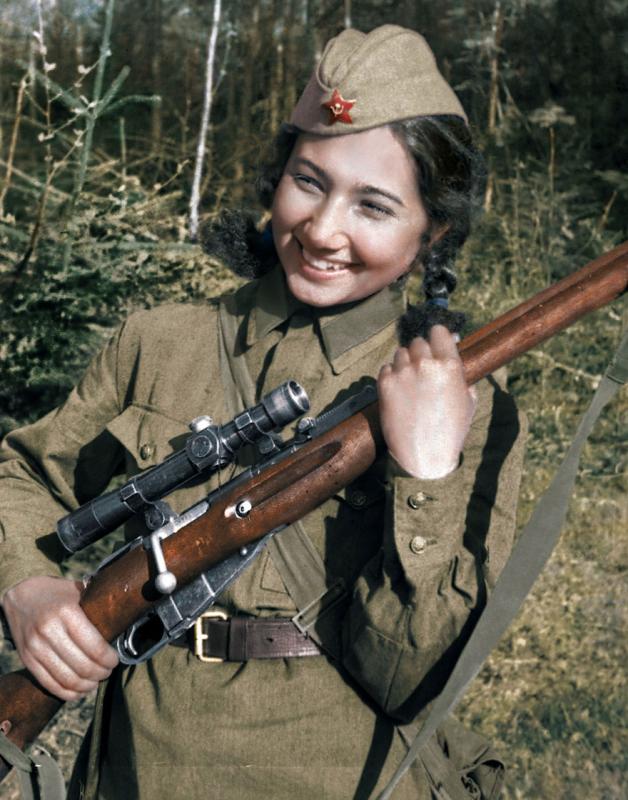 Ziba Ganiyeva dari Uzbek ia bergabung dengan tentara Uni Soviet saat usianya tahun dan telah berada di barisan depan selama kurang lebih kali Kwikku, Ziba Ganiyeva dari Uzbek ia bergabung dengan tentara Uni Soviet saat usianya tahun dan telah berada di barisan depan selama kurang lebih kali