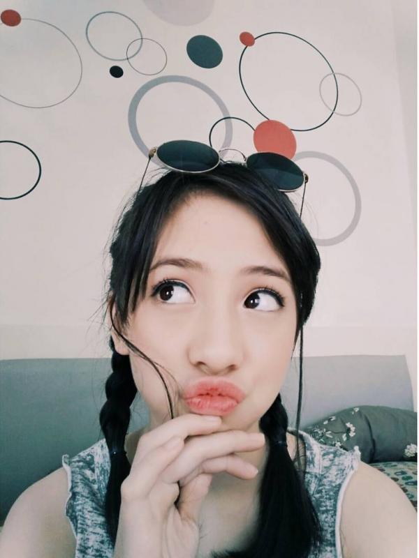Terhitung sejak Desember ia resmi menjadi anggota sub group T Kwikku, Terhitung sejak Desember ia resmi menjadi anggota sub group T