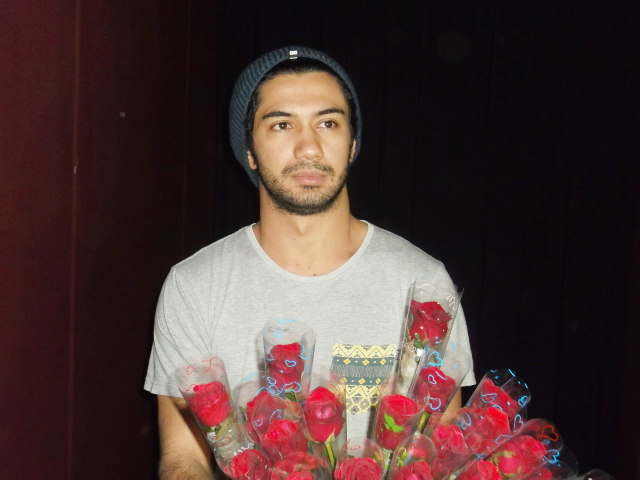 Bersamaan dengan Hari Valentine beberapa hari lalu ia pun menceritakan hal romantis apa yang bisa ia berikan kepada pasangan Kwikku, Bersamaan dengan Hari Valentine beberapa hari lalu ia pun menceritakan hal romantis apa yang bisa ia berikan kepada pasangan