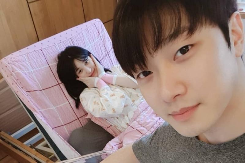Minhwan FT Island dan Yulhee resmi menikah pada Januari Pada bulan Mei lalu keduanya dikaruniai putra lucu Kwikku, Minhwan FT Island dan Yulhee resmi menikah pada Januari Pada bulan Mei lalu keduanya dikaruniai putra lucu