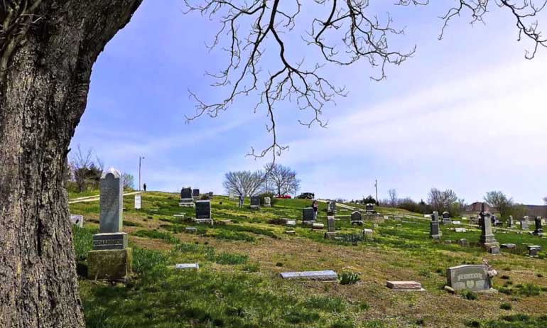 Stull Cemetery Kwikku, Stull Cemetery