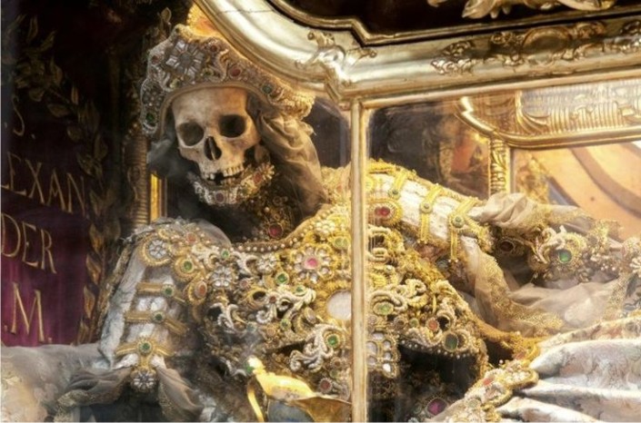 Manekin St Gratianus Kwikku, Manekin St Gratianus