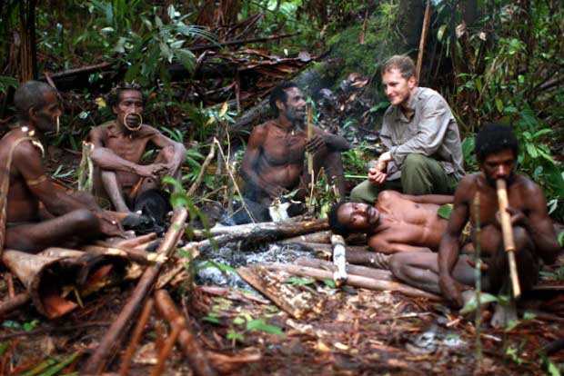 Suku Korowai di Papua Melakukan Kanibalisme Sebagai Hukuman Kwikku, Suku Korowai di Papua Melakukan Kanibalisme Sebagai Hukuman