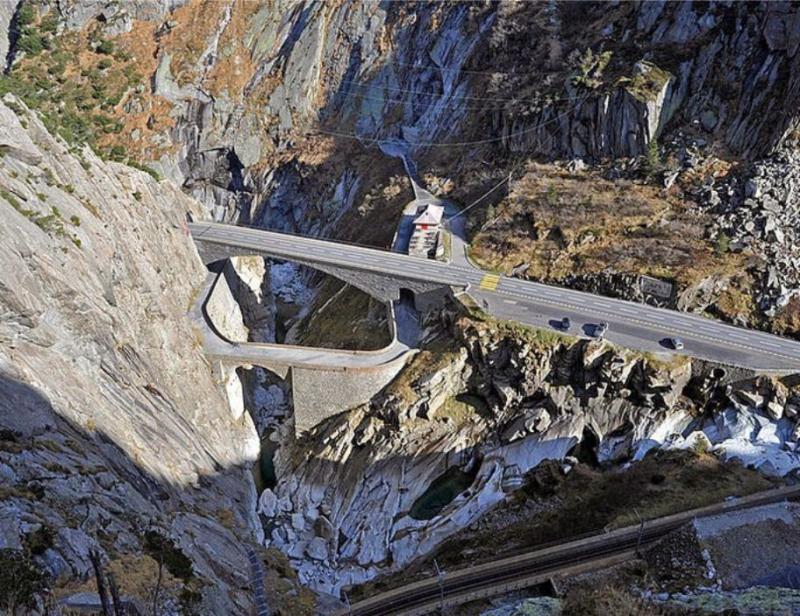 Jembatan TeufelsbruckeSwiss Kwikku, Jembatan TeufelsbruckeSwiss