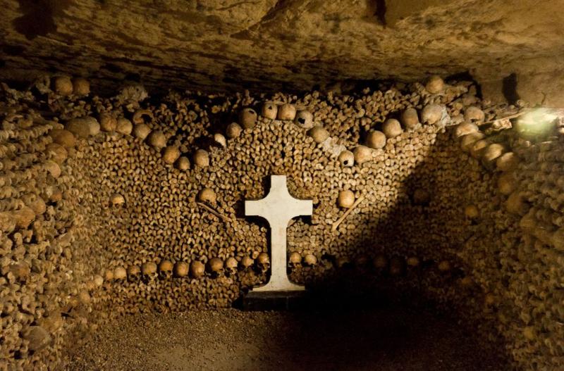 Catacombs di Perancis untuk Film As Above So Below Kwikku, Catacombs di Perancis untuk Film As Above So Below
