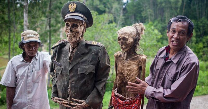 Mumi Suku Toraja di Sulawesi Selatan Kwikku, Mumi Suku Toraja di Sulawesi Selatan