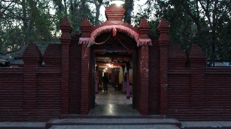 Makam Buyut Tambi Kwikku, Makam Buyut Tambi
