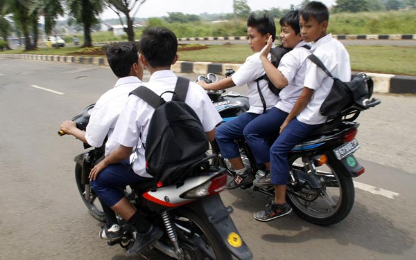 Gak takut apa diciduk sama polisi Dasar Kids zaman now Kwikku, Gak takut apa diciduk sama polisi Dasar Kids zaman now