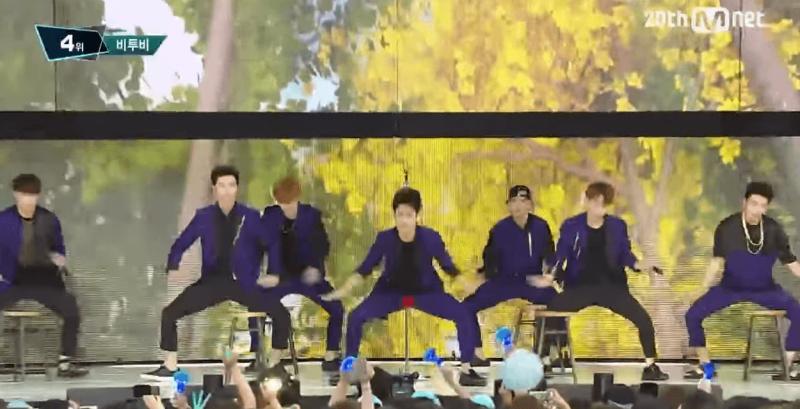 Terakhir nih Minhyuk BTOB saat manggung dan asikasiknya joget tibatiba celananya sobek pas di tengah Aduuuuh Penonton yang di depan jangan lupa tutup mata yah haha Kwikku, Terakhir nih Minhyuk BTOB saat manggung dan asikasiknya joget tibatiba celananya sobek pas di tengah Aduuuuh Penonton yang di depan jangan lupa tutup mata yah haha