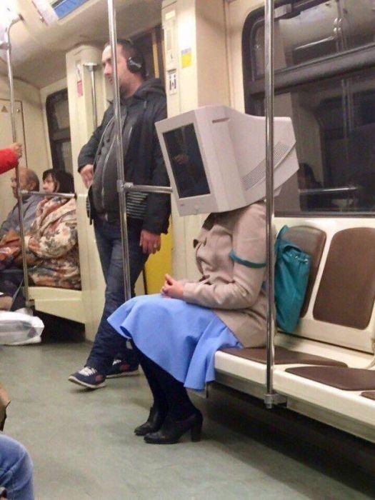 Penulis gak paham Ini cosplay atau apaan sih kok bisa gitu Kwikku, Penulis gak paham Ini cosplay atau apaan sih kok bisa gitu