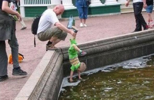 Gak sayang anak nih bapak Dalem banget tuh kolamnya bray Kwikku, Gak sayang anak nih bapak Dalem banget tuh kolamnya bray