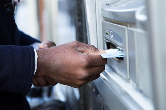 Di mana mesin atm Aku perlu menarik sejumlah cash Kwikku, Di mana mesin atm Aku perlu menarik sejumlah cash