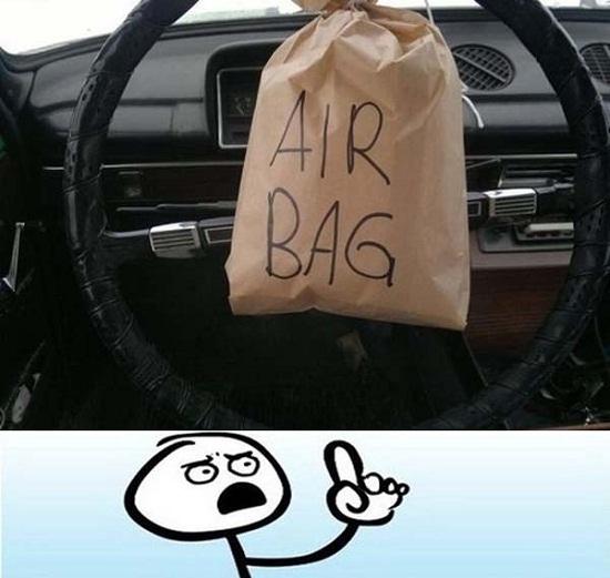 Apakah tampilan Air Bag memang seperti ini Di kendaraan merk apa nih guys Bahaya bener nih Kwikku, Apakah tampilan Air Bag memang seperti ini Di kendaraan merk apa nih guys Bahaya bener nih