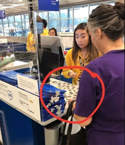 Bawaannya stress kalo ketemu sama emakemak yang belanja pake uang receeeehh Kwikku, Bawaannya stress kalo ketemu sama emakemak yang belanja pake uang receeeehh