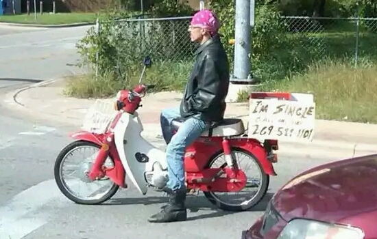 Mungkin ini adalah sebab paling utama kenapa pria yang satu ini menjomblo hingga sampai sekarang Kwikku, Mungkin ini adalah sebab paling utama kenapa pria yang satu ini menjomblo hingga sampai sekarang