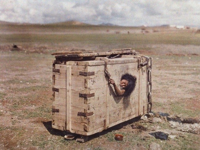 Hukuman di Mongolia abad an awal Kwikku, Hukuman di Mongolia abad an awal