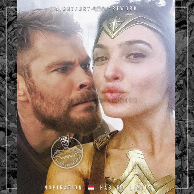 Ternyata seorang Dewa dan seorang setengah Dewa juga bisa bercanda dan saling godagodaan ya guys Awas kecaplok beneran kan nanti malah jadi berabe urusannya kalo Wonder Woman sampe kesetrum Kwikku, Ternyata seorang Dewa dan seorang setengah Dewa juga bisa bercanda dan saling godagodaan ya guys Awas kecaplok beneran kan nanti malah jadi berabe urusannya kalo Wonder Woman sampe kesetrum
