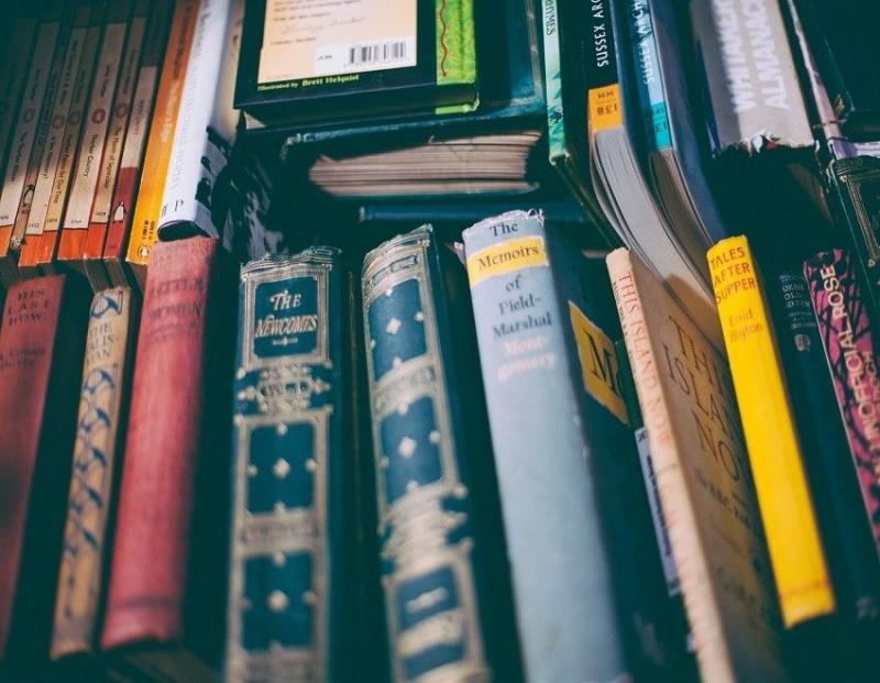 Masih banyak buku yang belum dibaca Kwikku, Masih banyak buku yang belum dibaca