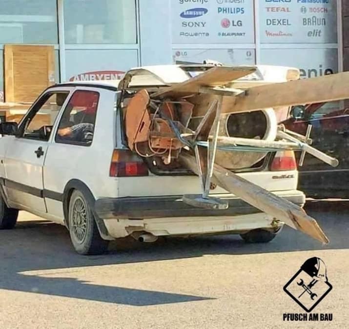 Apakah di antara kalian ada yang pernah melakukan atau memikirkan hal yang serupa dengan gambar ini Kasian sekali nasib mobil yang di paksa untuk mengangkut barang yang seharusnya tidak untuk dia angkut Kwikku, Apakah di antara kalian ada yang pernah melakukan atau memikirkan hal yang serupa dengan gambar ini Kasian sekali nasib mobil yang di paksa untuk mengangkut barang yang seharusnya tidak untuk dia angkut
