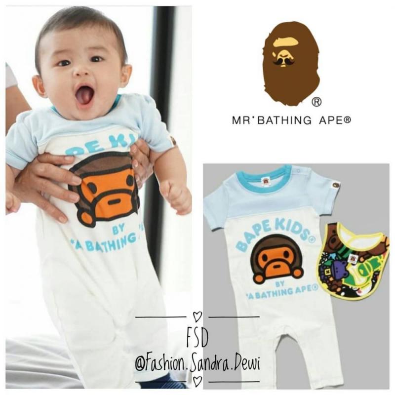 Walaupun masih bayi Raphael Moeis anak dari artis cantik Sandra Dewi ini sudah memiliki koleksi Jumpsuit keluaran Bape Kids yang harganya dibanderol Rp juta Kwikku, Walaupun masih bayi Raphael Moeis anak dari artis cantik Sandra Dewi ini sudah memiliki koleksi Jumpsuit keluaran Bape Kids yang harganya dibanderol Rp juta