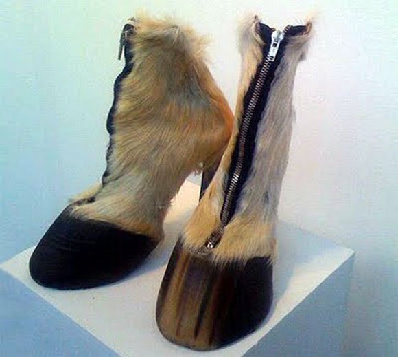 Pengen punya kaki kuda tapi gak kesampaian nih Benarbenar unik Kwikku, Pengen punya kaki kuda tapi gak kesampaian nih Benarbenar unik