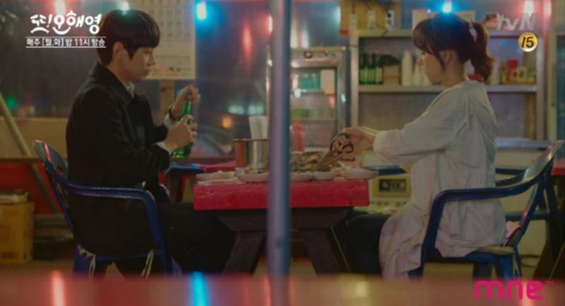 Soju hanya mereka yang sudah dewasa yang boleh minum Kwikku, Soju hanya mereka yang sudah dewasa yang boleh minum