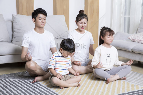 Yoga Kwikku, Yoga