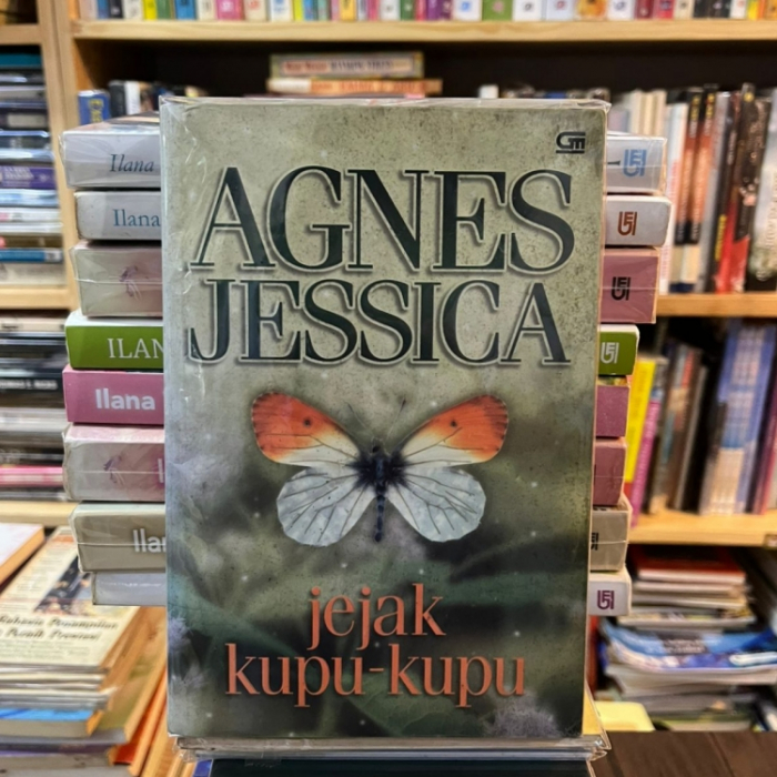 Buku Jejak Kupu-Kupu Oleh Agnes Jessica